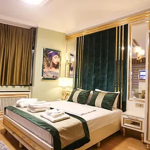 Whitemoon Taksim شقة فندقية